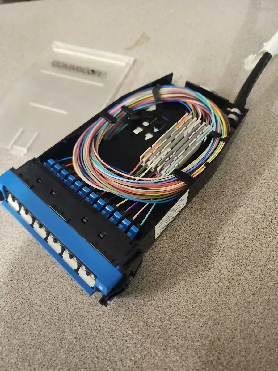 Splicing Fiber Optic Cable